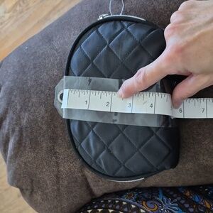 Round top cosmetic bag